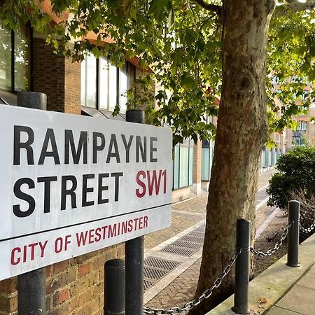 Amazing Apartment Central London Near Tube Station Екстериор снимка