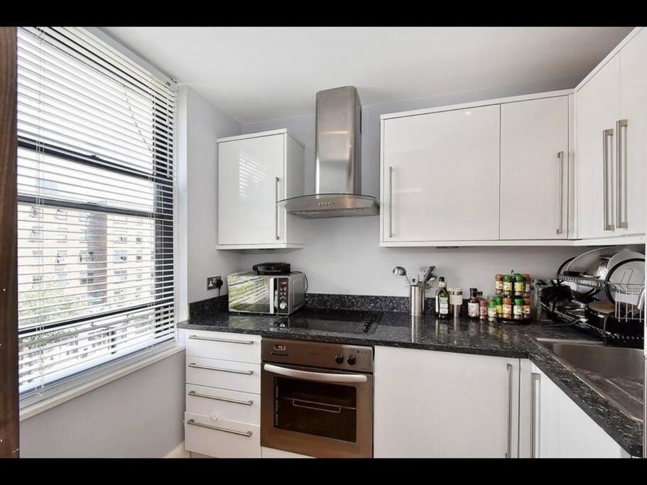 Amazing Apartment Central London Near Tube Station Екстериор снимка